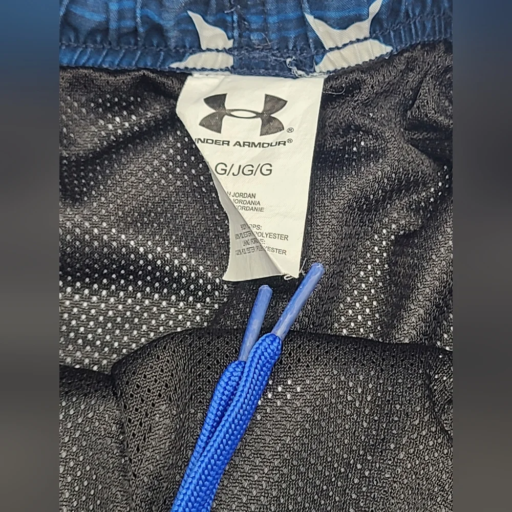 Under Armour red white